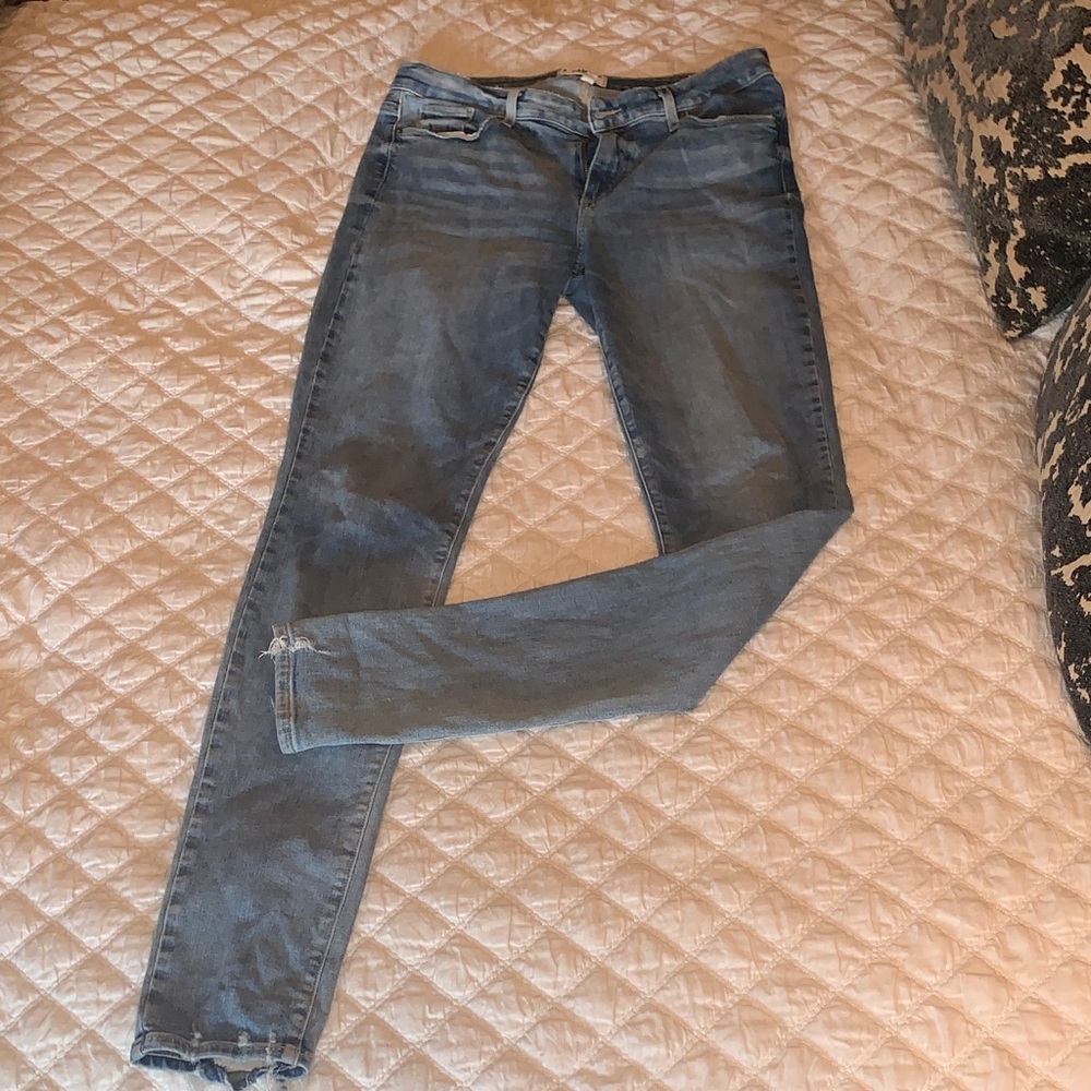 Paige ultra skinny Women's Jeans size 31 x 34 inch inseam.